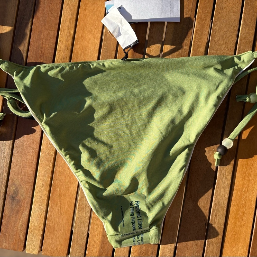 LARGE NWT ISABELLA ROSE Tropical Palm Green & Black Embroidered Reversible Swim - Picture 6 of 10